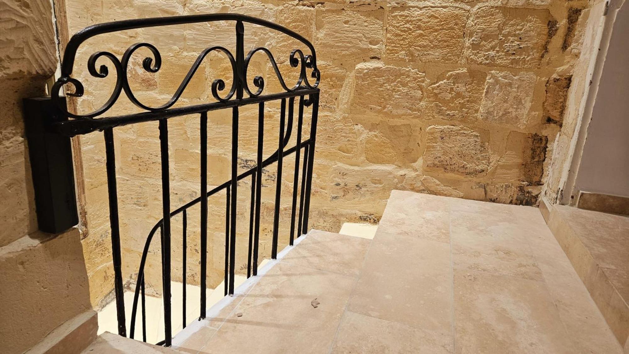 Gunlayer Maisonette Floriana Exterior foto